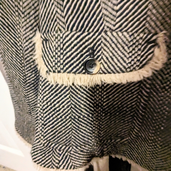 Light but Warm jacket - Picture 3 of 8